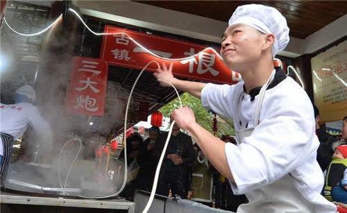 六安第一网红大黑哥